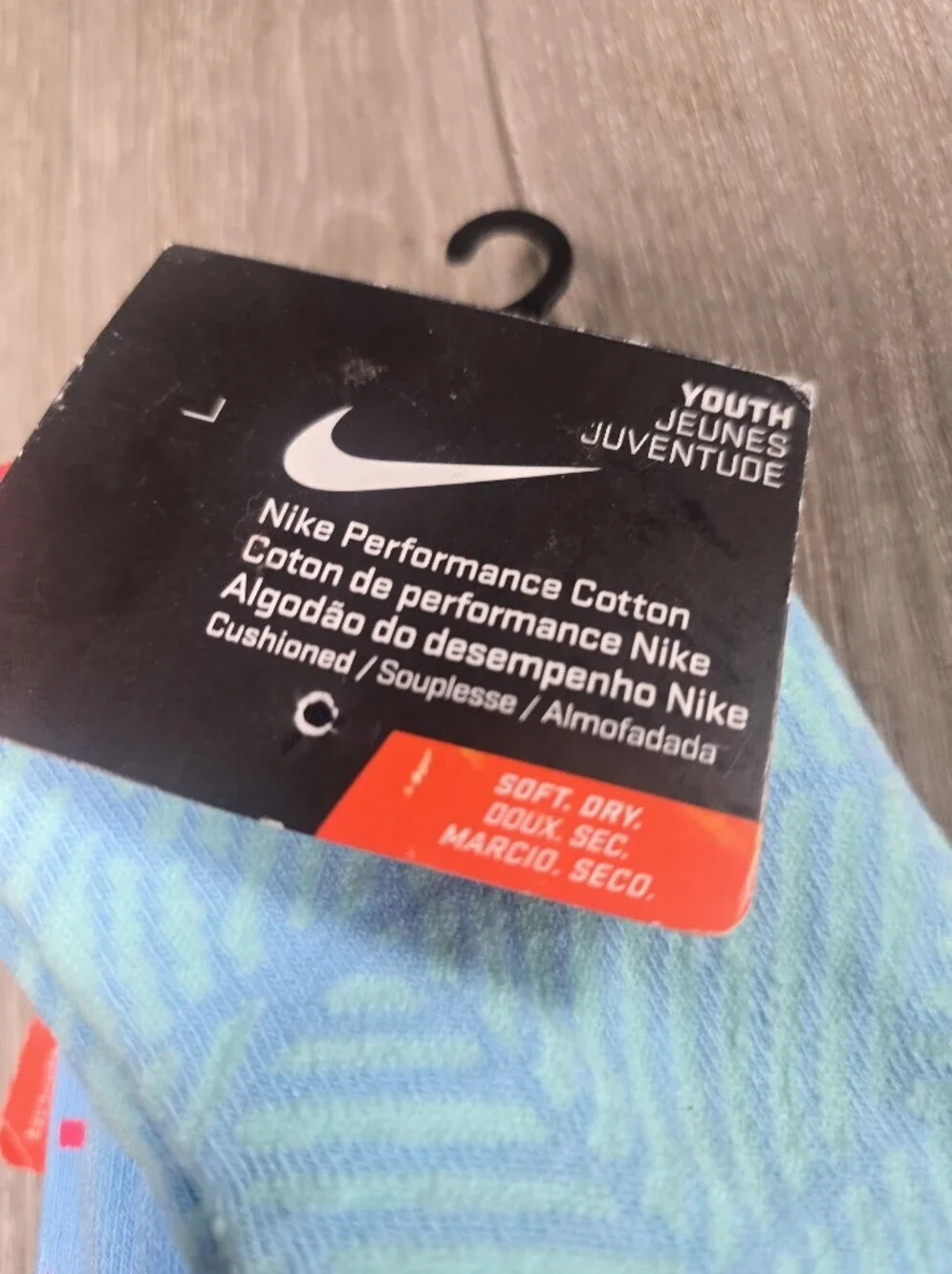 Nike Youth Casual Crew Socks in Aqua and Neon Pink. XS 13-3y